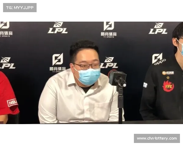 Score转型教练首年即率队夺得世界冠军