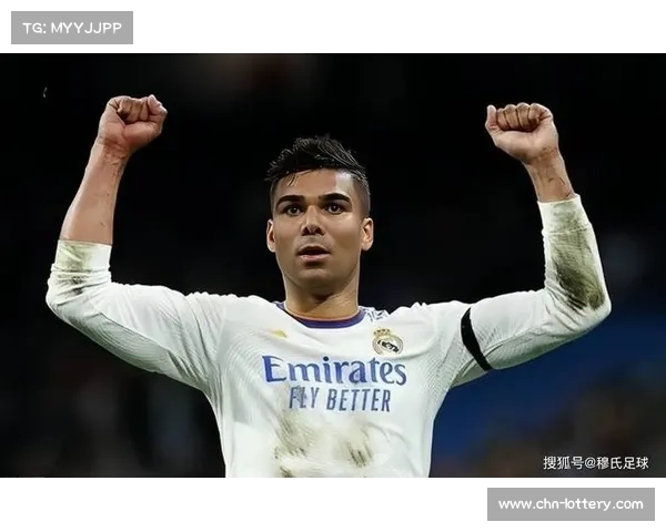 卡塞米罗重获新生，34岁老将再成曼联中场关键力量